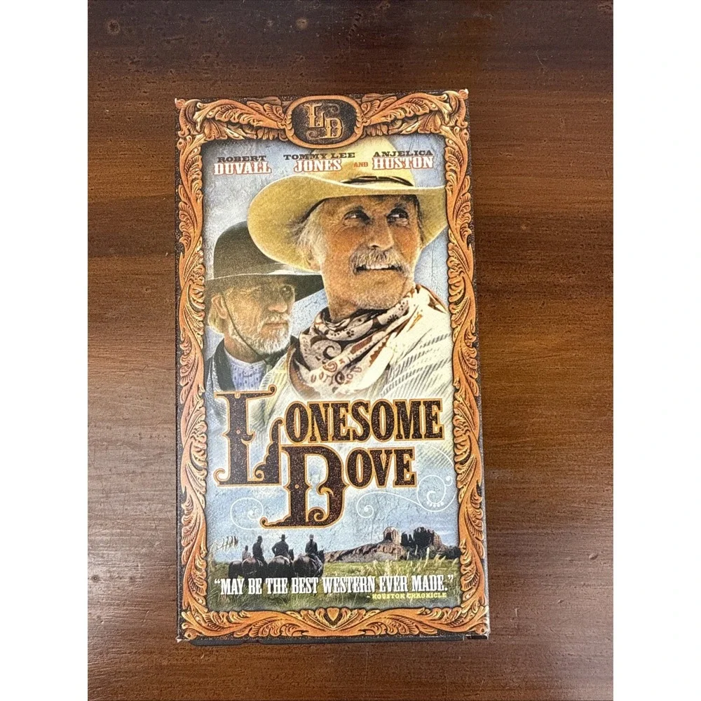 Lot Of 7 Western VHS Videos- John Wayne - Lonesome Dove, Clint‎ Eastwood